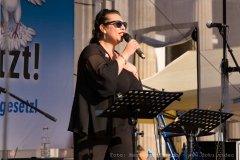 Paula, K&uuml;ndigt Ramstein, Berlin